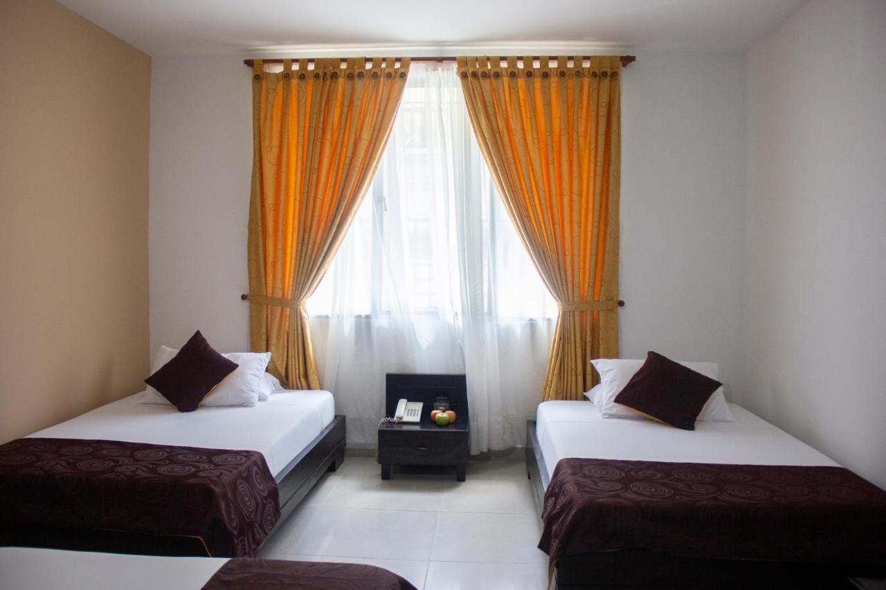 Hotel Plazuela San Ignacio Medellin Ngoại thất bức ảnh
