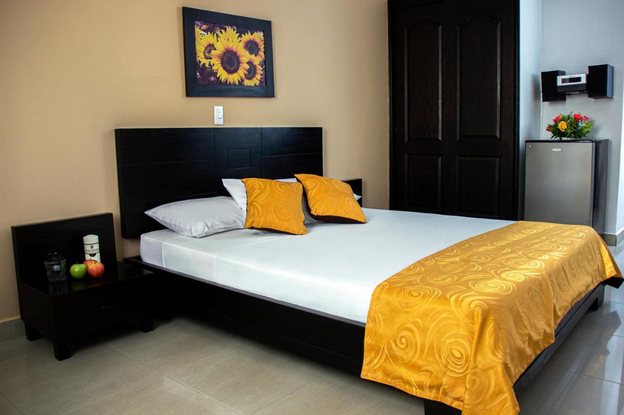 Hotel Plazuela San Ignacio Medellin Ngoại thất bức ảnh