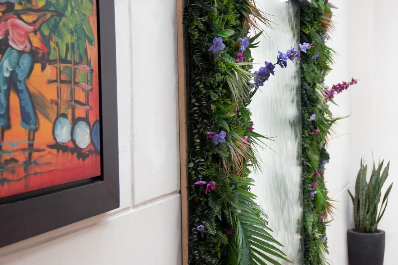 Hotel Plazuela San Ignacio Medellin Ngoại thất bức ảnh