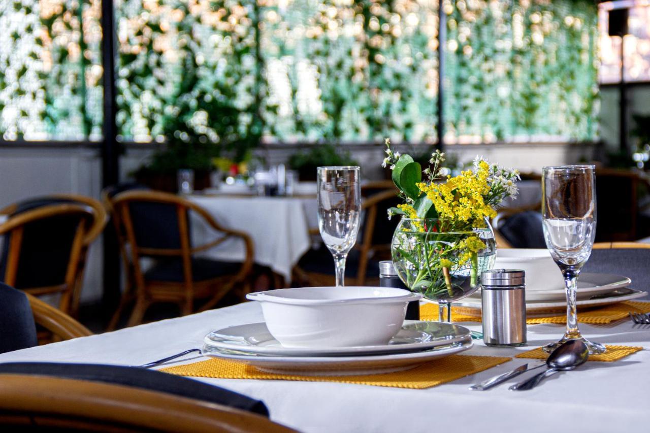 Hotel Plazuela San Ignacio Medellin Ngoại thất bức ảnh