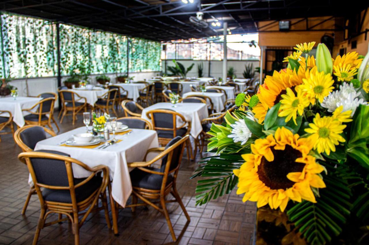 Hotel Plazuela San Ignacio Medellin Ngoại thất bức ảnh
